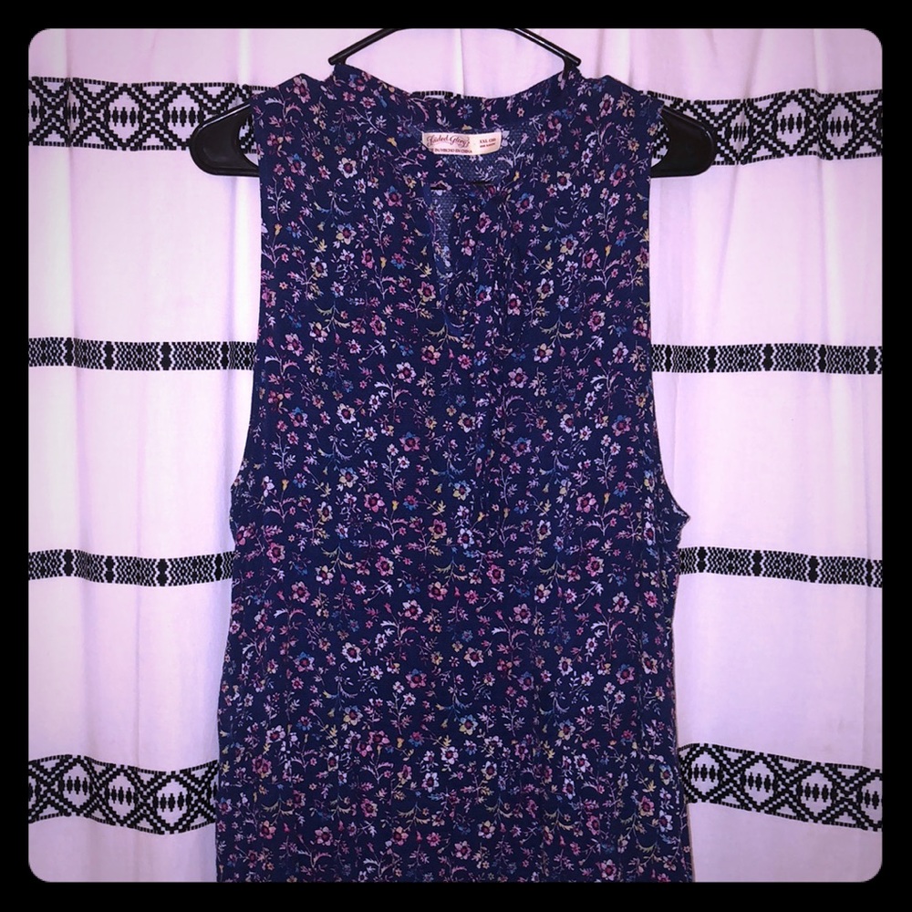 Floral shirt 🌺🌺🌺